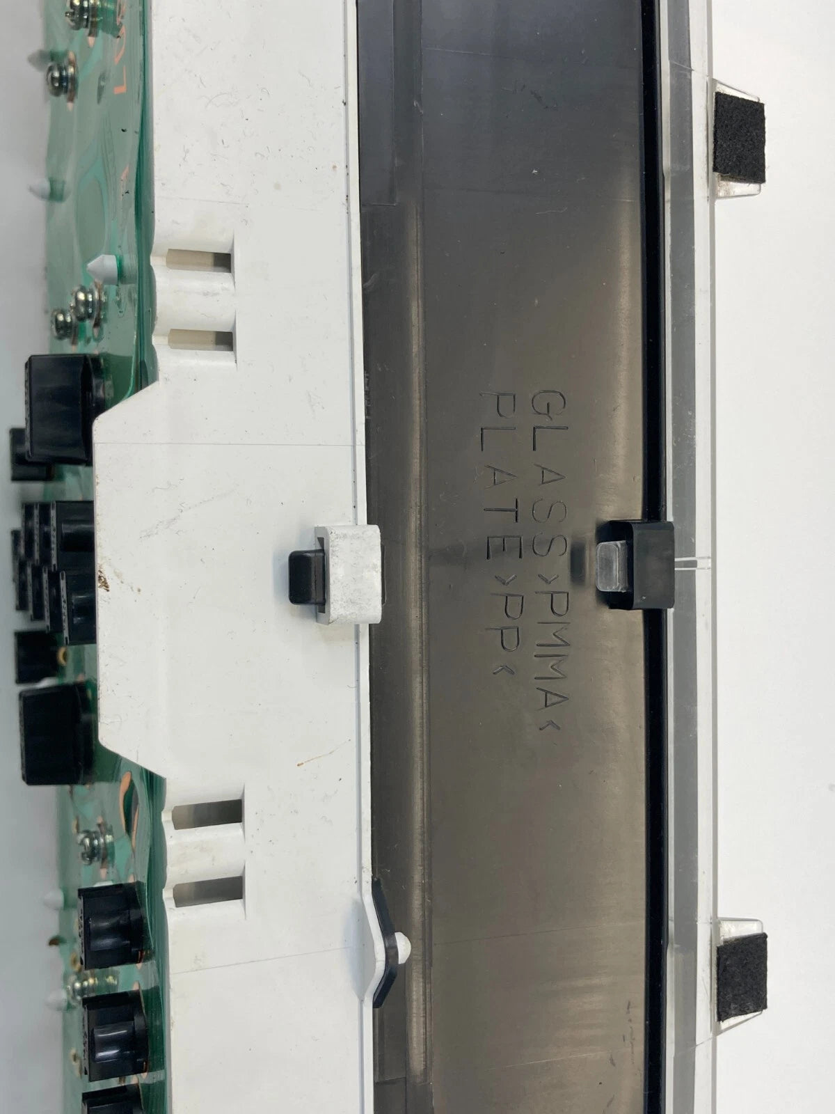 2001-2003 MITSUBISHI MONTERO 3.0 AT DASH SPEEDOMETER CLUSTER MR590135 235K MILES