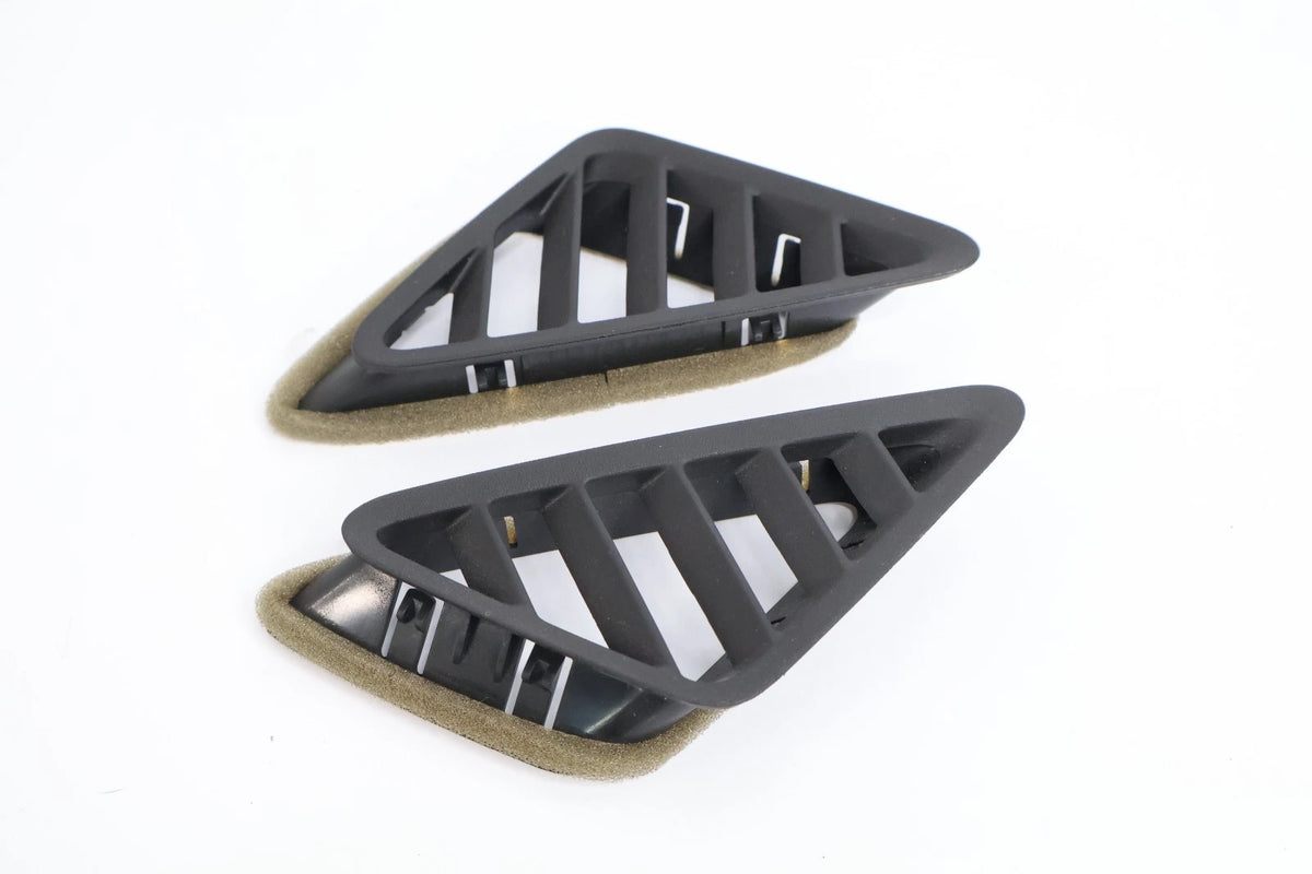 2010-2017 CHEVROLET EQUINOX DASH LEFT & RIGHT UPPER DASH AIR VENT DEFROST SET