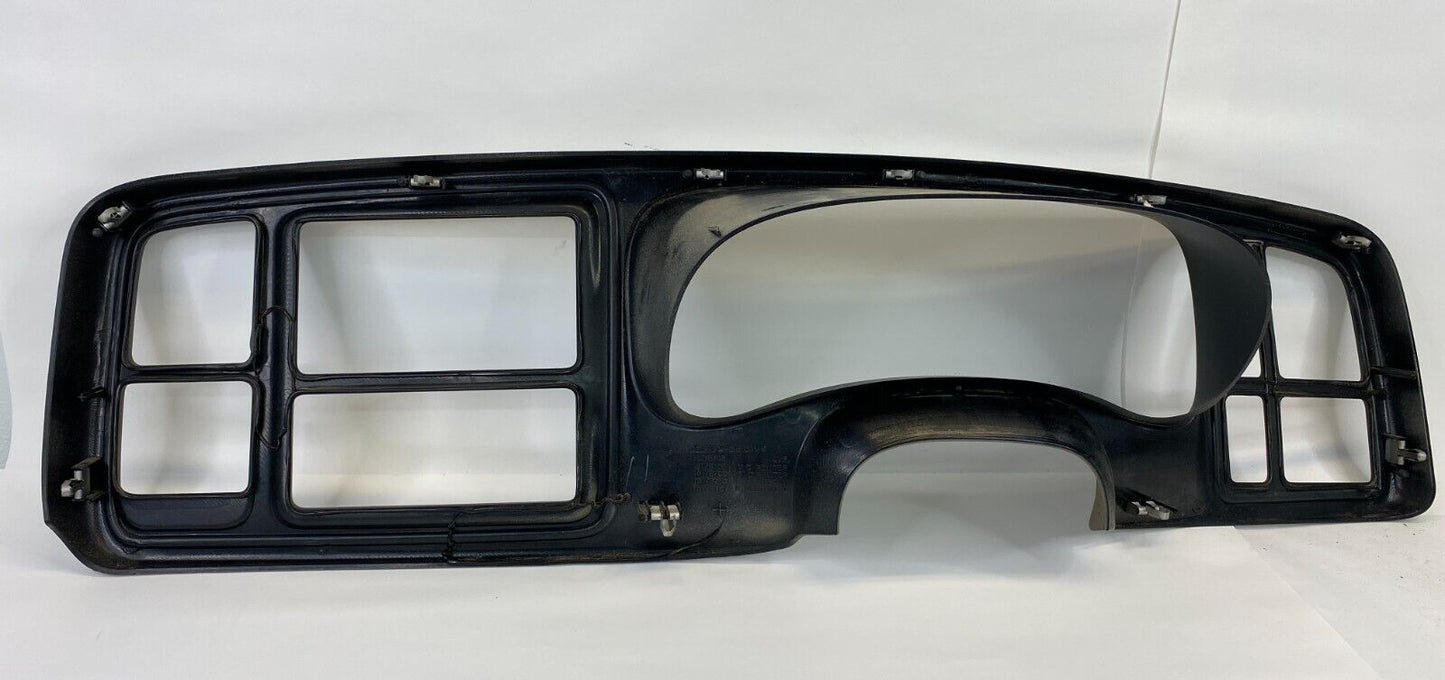 2003-2006 Chevrolet Avalanche 1500 Interior Instrument Panel Trim Bezel 15178706