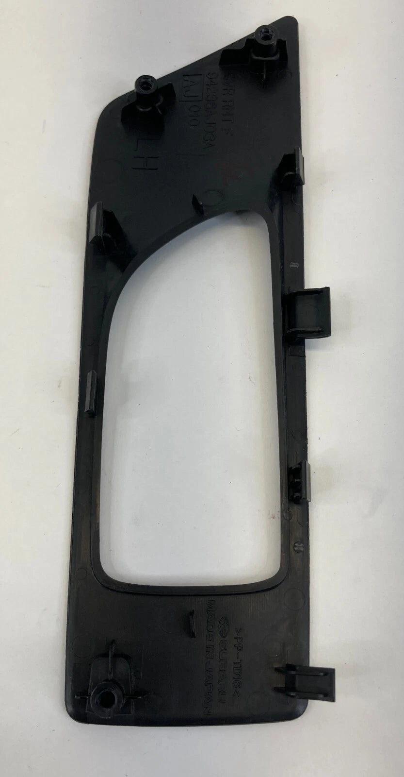 10-14 SUBARU OUTBACK FRONT LEFT DRIVER INSIDE DOOR HANDLE BEZEL 94236AJ03A OEM