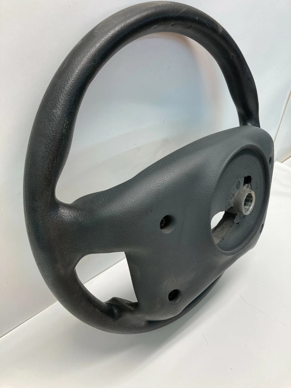 1995 PONTIAC BONNEVILLE SE STEERING WHEEL DRIVER SIDE GRIP ASSEMBLY 16757225 OEM