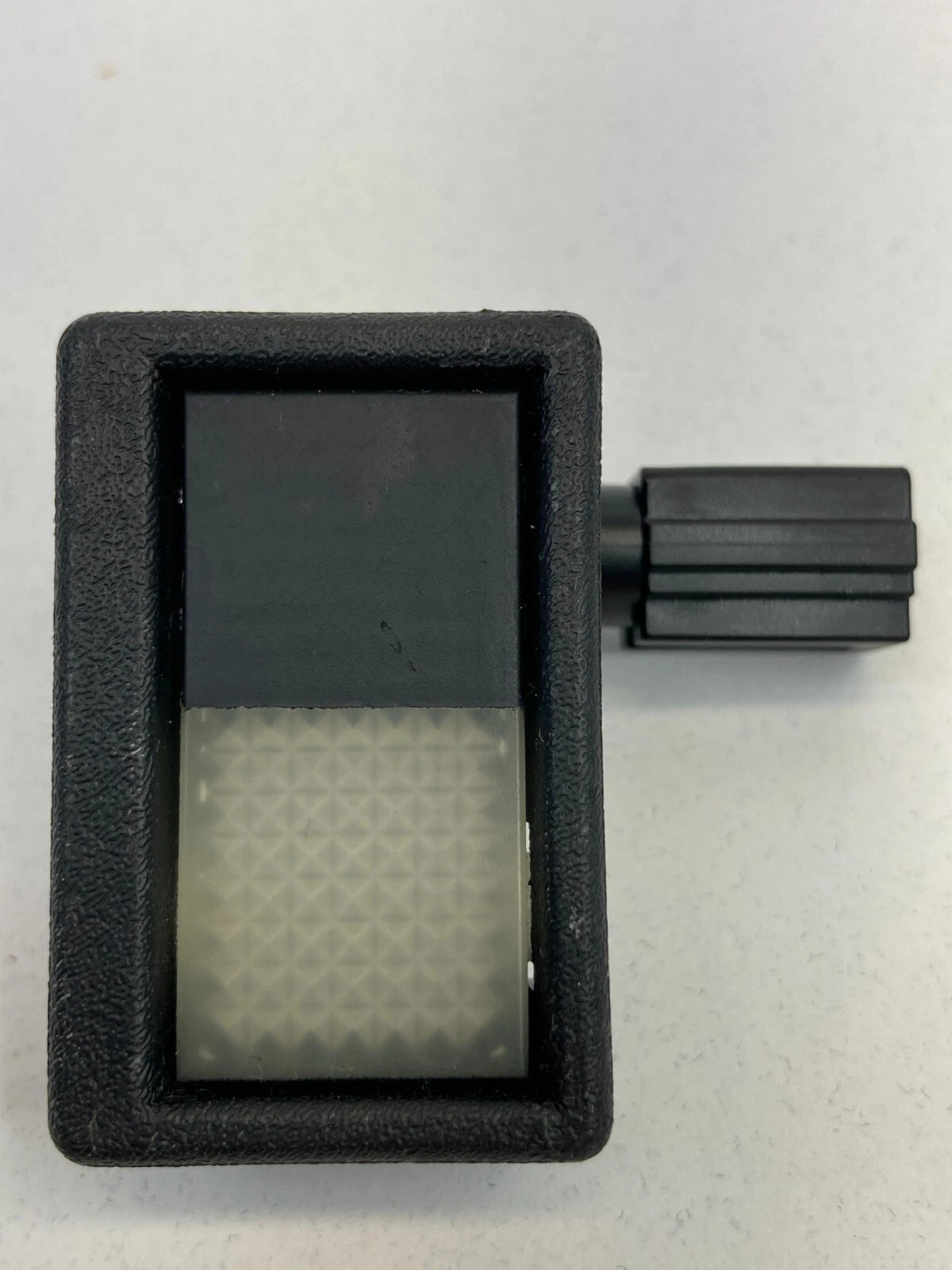 2005 05 NISSAN MURANO LOWER DASH UNDER AC CONTROL ACCENT LAMP COURTESY LIGHT