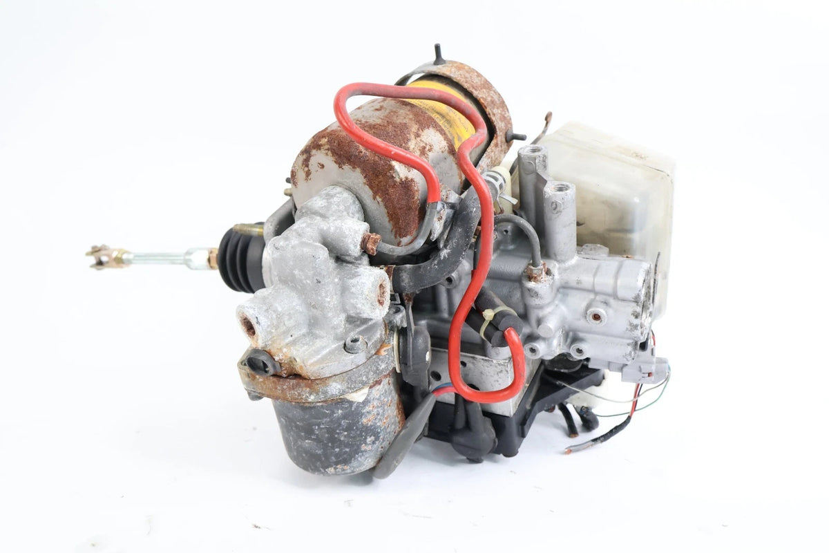 2003-2005 TOYOTA 4RUNNER ANTI LOCK BRAKE MASTER CYLINDER BOOSTER PUMP OEM