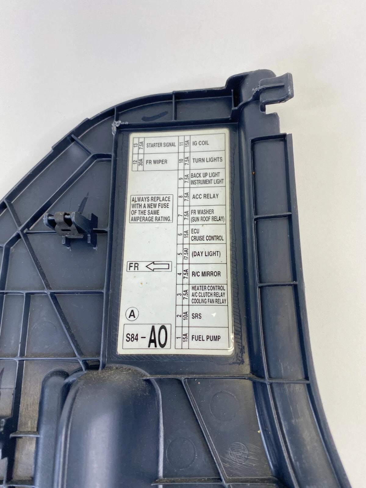 1998-2002 HONDA ACCORD SEDAN DASH LEFT DRIVER END CAP COVER TRIM 77216-S84