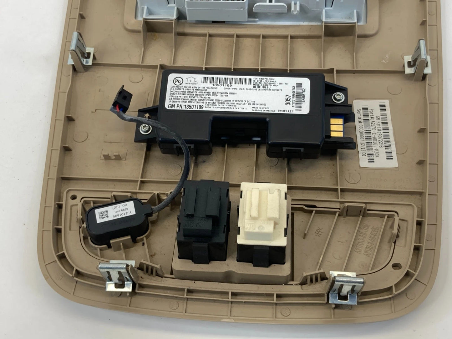 10 11 12 13 BUICK LACROSSE OVERHEAD CONSOLE DOME MAP LAMP W/ SUNROOF SWITCH OEM