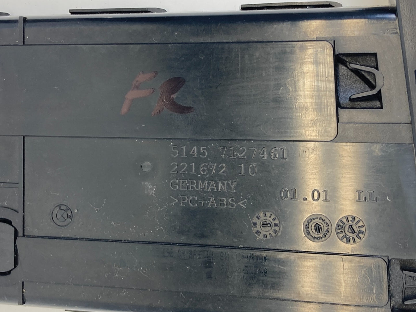 2009-2013 BMW 328i xDrive Dash Right Passenger Insert Cup Holder Cupholder OEM