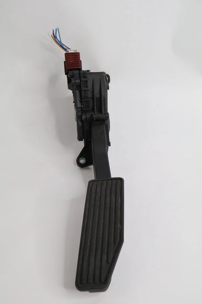 2006-2010 HUMMER H3 GAS PEDAL ACCELERATOR THROTTLE 25955673 OEM FACTORY