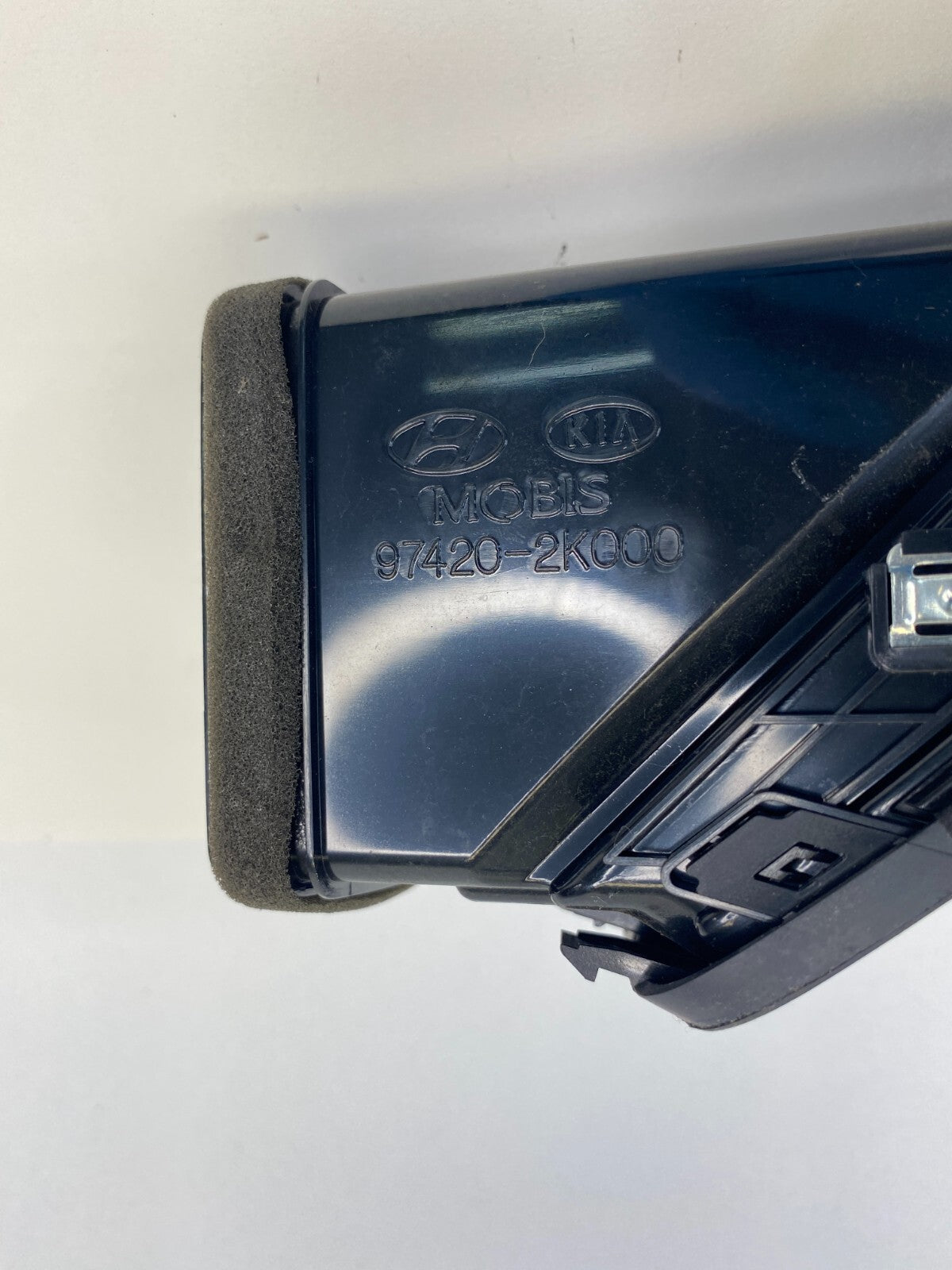 2010-2013 Kia Soul Dash Center Right A/C Heater Air Vent Grille 97420-2K000 OEM