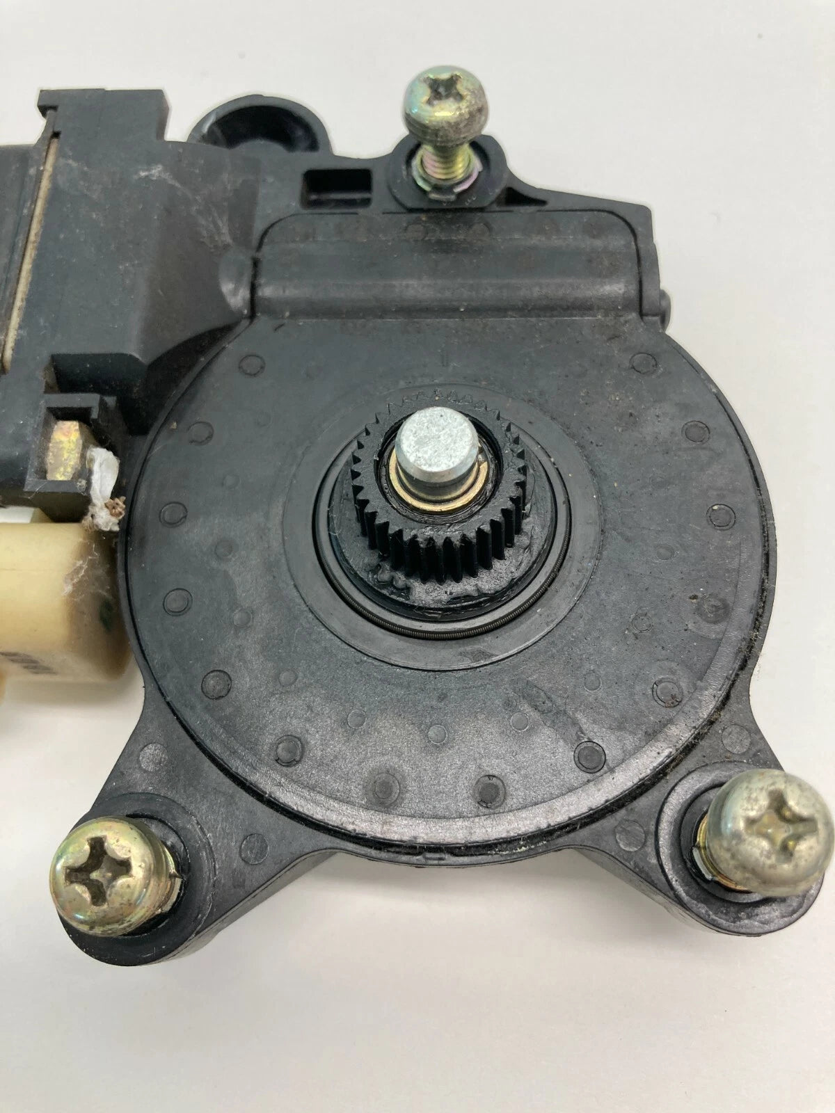 99 00 01 02 03 04 05 PONTIAC GRAND AM REAR LEFT SIDE POWER WINDOW MOTOR OEM