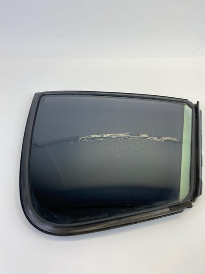 2007 2008 Infiniti G35 Sedan Rear Right Door Quarter Vent Window Glass 82272-JK