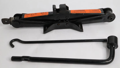 2013-2019 NISSAN SENTRA EMERGENCY SPARE TIRE SCISSOR JACK LUG WRENCH 99550-3SG0C