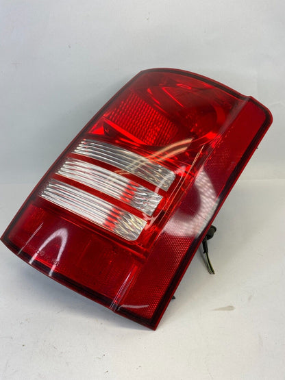 2008 2009 2010 Chrysler Town & Country Rear Right Passenger Tail Light Taillight