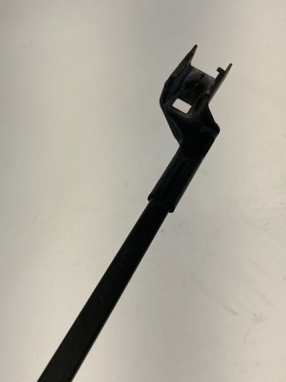 2009-2012 Volkswagen CC Front Right Passenger Side Windshield Wiper Arm OEM