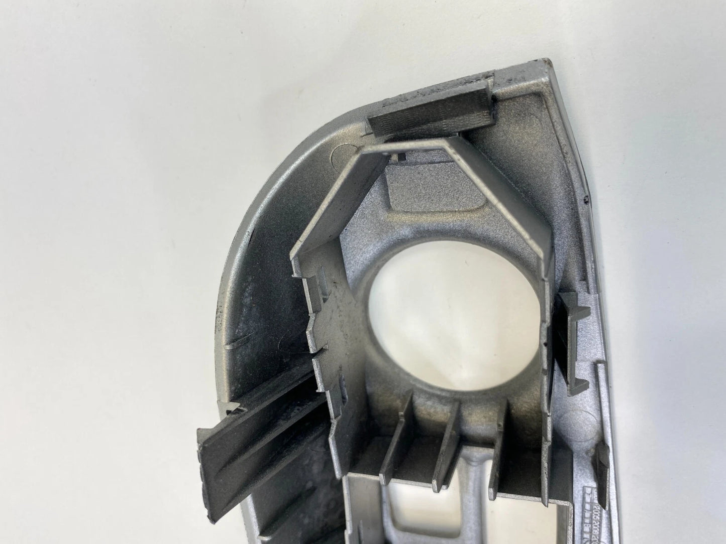 2005-2010 KIA SPORTAGE FRONT LEFT SIDE DOOR WINDOW SWITCH BEZEL 93570-1F260 OEM