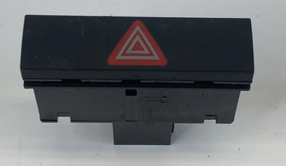 2005-2011 AUDI A6 QUATTRO EMERGENCY DASH INTERIOR HAZARD WARNING LAMP SWITCH OEM