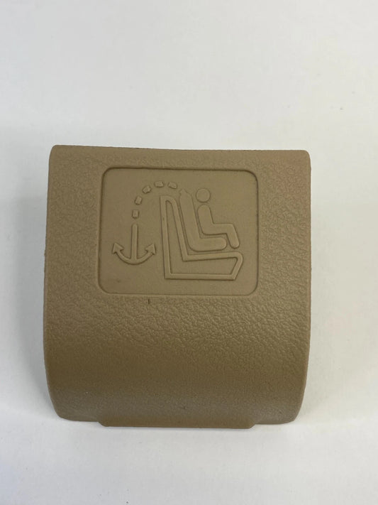 03-07 HONDA ACCORD SEDAN REAR CHILD RESTRAINT ANCHOR PLATE CAP 84512-SDA-A012