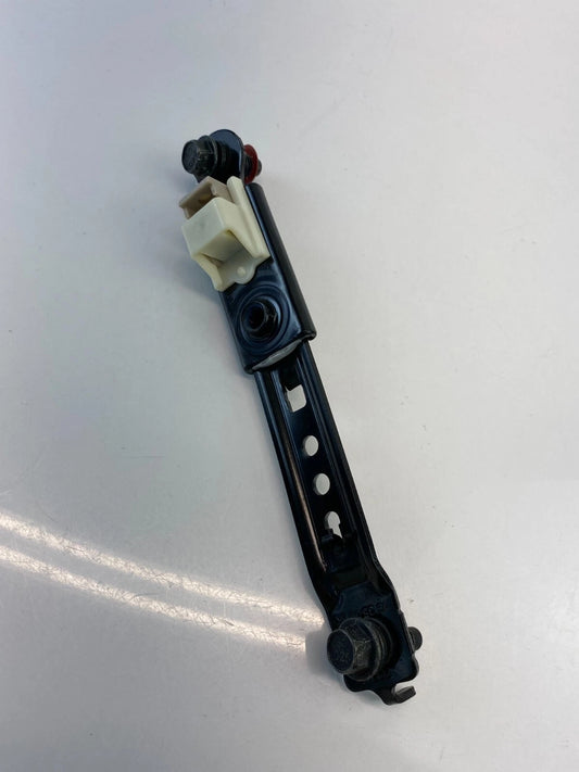 11-16 HYUNDAI ELANTRA FRONT SEAT BELT ADJUSTER BRACKET SUPPORT HEIGHT OEM