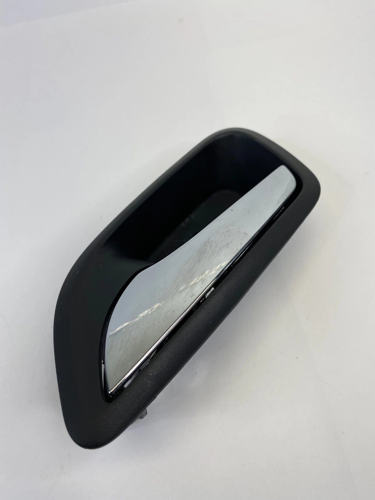 2011-2016 CHEVROLET CRUZE REAR LEFT BACK SIDE INTERIOR DOOR HANDLE 96845901 OEM