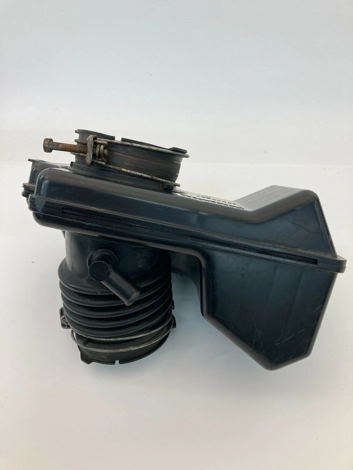 2000-2004 TOYOTA AVALON 3.0L AIR INTAKE HOSE CLEANER BOX ASSEMBLY OEM 178800P030