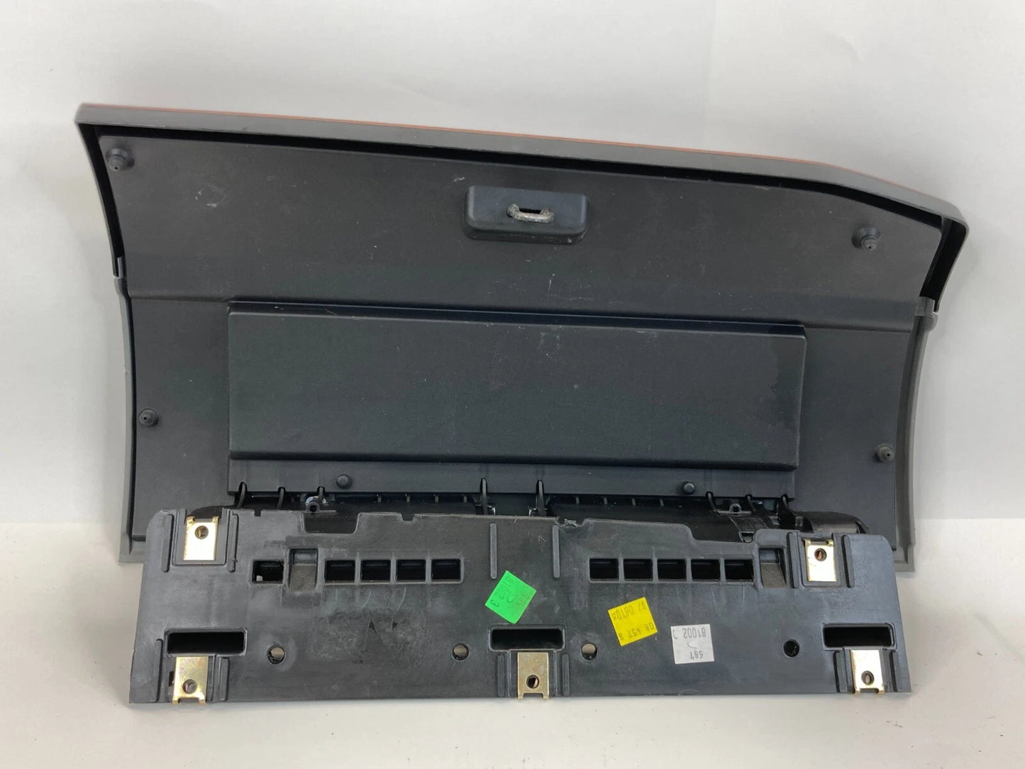 2008-2010 TOWN & COUNTRY GRAND CARAVAN GLOVE BOX DOOR LID COVER UPPER