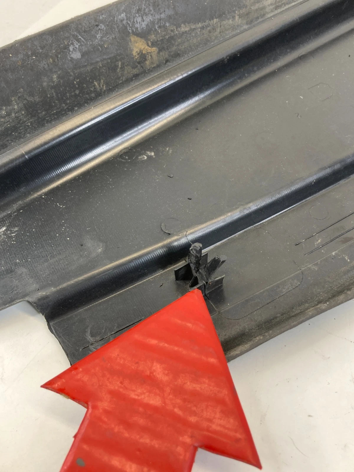 13-19 FORD EXPLORER INTERCEPTOR UTILITY FRONT RIGHT FENDER COVER TRIM BB53A02078