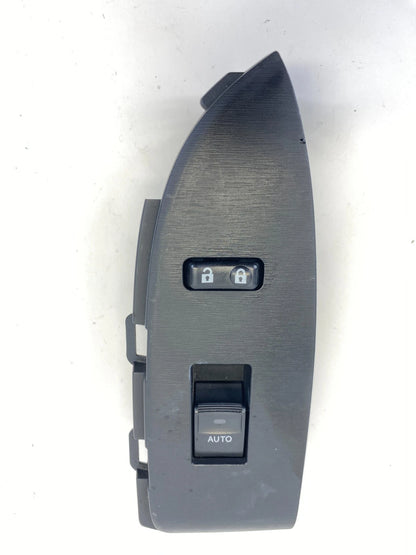 10-15 TOYOTA PRIUS FRONT RIGHT RH POWER WINDOW LOCK SWITCH PANEL OEM 74231-47120