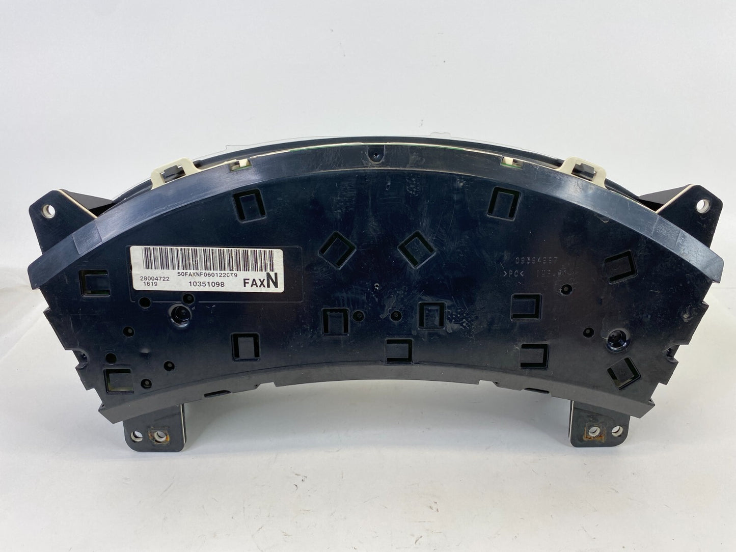 2006 Pontiac Grand Prix A/T Instrument Cluster Speedometer Gauges 116.013K OEM