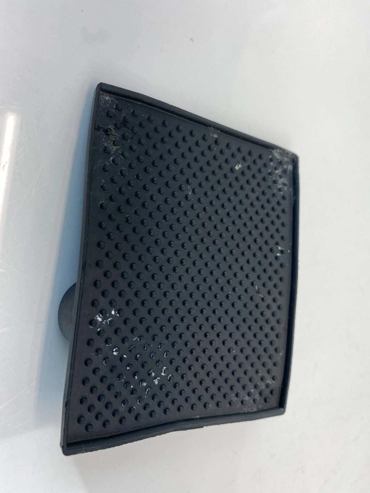 2002 2003 2004 KIA SPECTRA CENTER CONSOLE COVER RUBBER INSERT MAT 0K2N264415 OEM