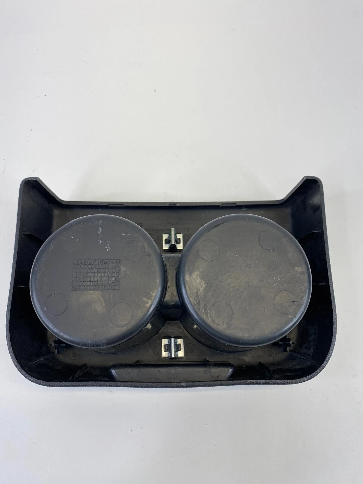 2008-2012 FORD ESCAPE REAR CENTER CONSOLE DUAL CUP HOLDER 8L84-78135A14-A OEM