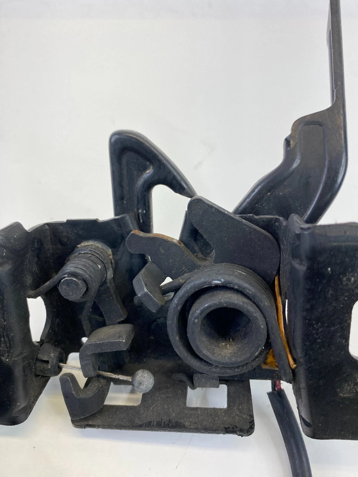 2013 2014 2015 CHEVROLET CHEVY MALIBU HOOD LOCK LATCH RELEASE ACTUATOR OEM