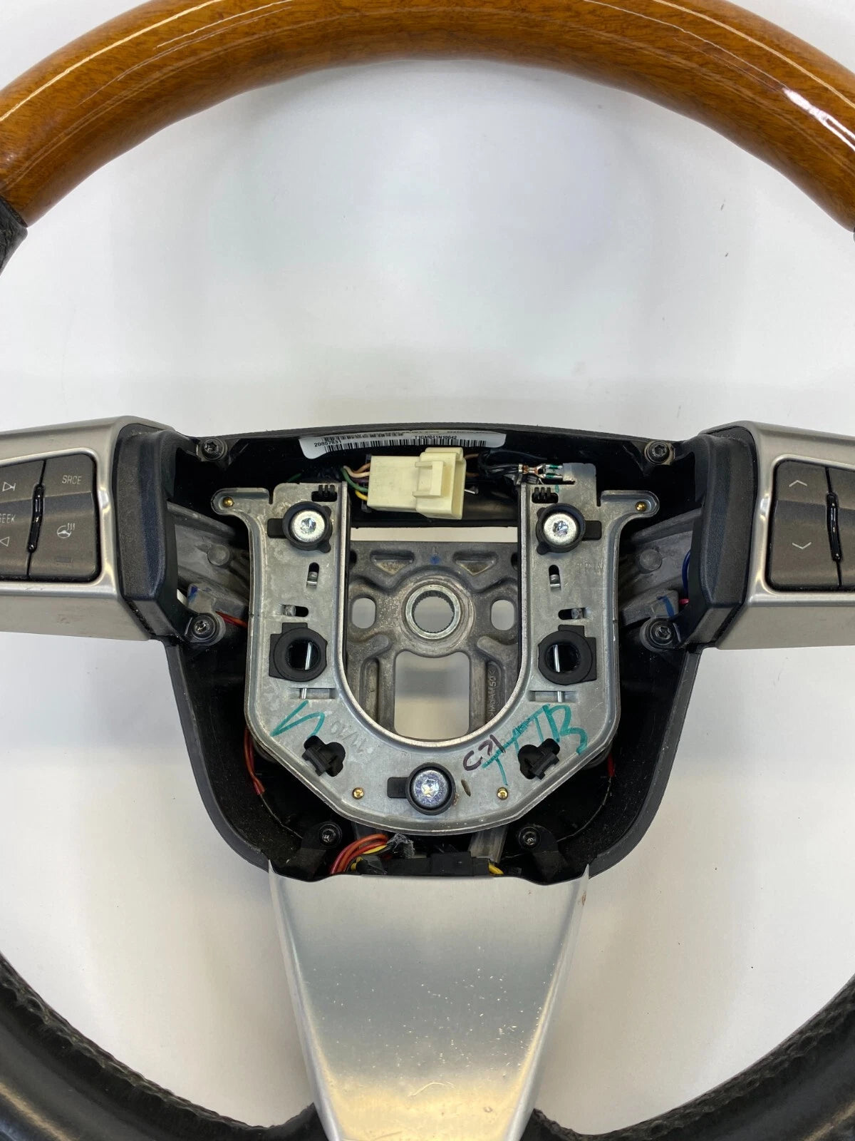 2011 CADILLAC STS SEDAN STEERING WHEEL W/ CRUISE CONTROL RADIO SWITCHES 20857831