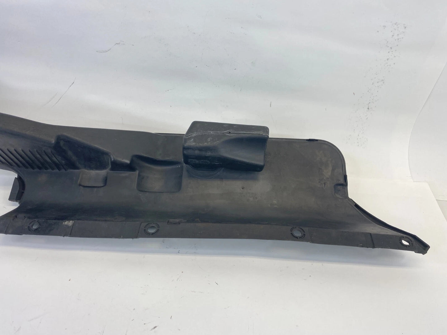 04-06 NISSAN MAXIMA 3.5L AT UPPER AIR INTAKE RESONATOR DUCT PIPE 16554-7Y010 OEM