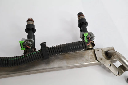 2006-2010 HUMMER H3 3.7L L5 A/T ENGINE FUEL RAIL W/ 5 FUEL INJECTORS HARNESS OEM