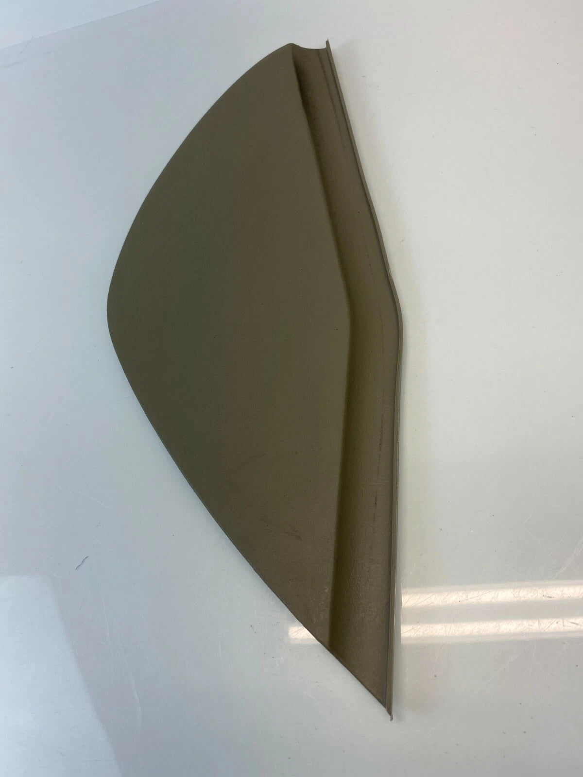 05-07 MERCURY MARINER PASSENGER SIDE DASH END CAP COVER TRIM PANEL YL84-7804480