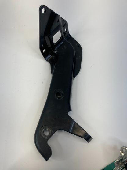 2011-2017 Honda Odyssey Rear Right Side Sliding Door Lower Roller Bracket OEM