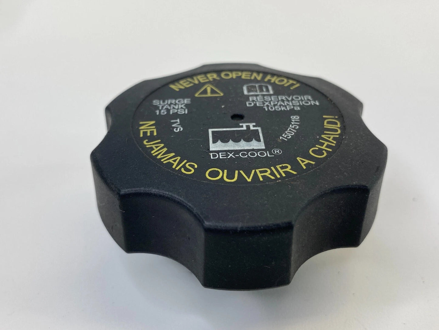 2010-2017 GMC TERRAIN RADIATOR EXPANSION COOLANT RESERVOIR TANK CAP 15075118 OEM