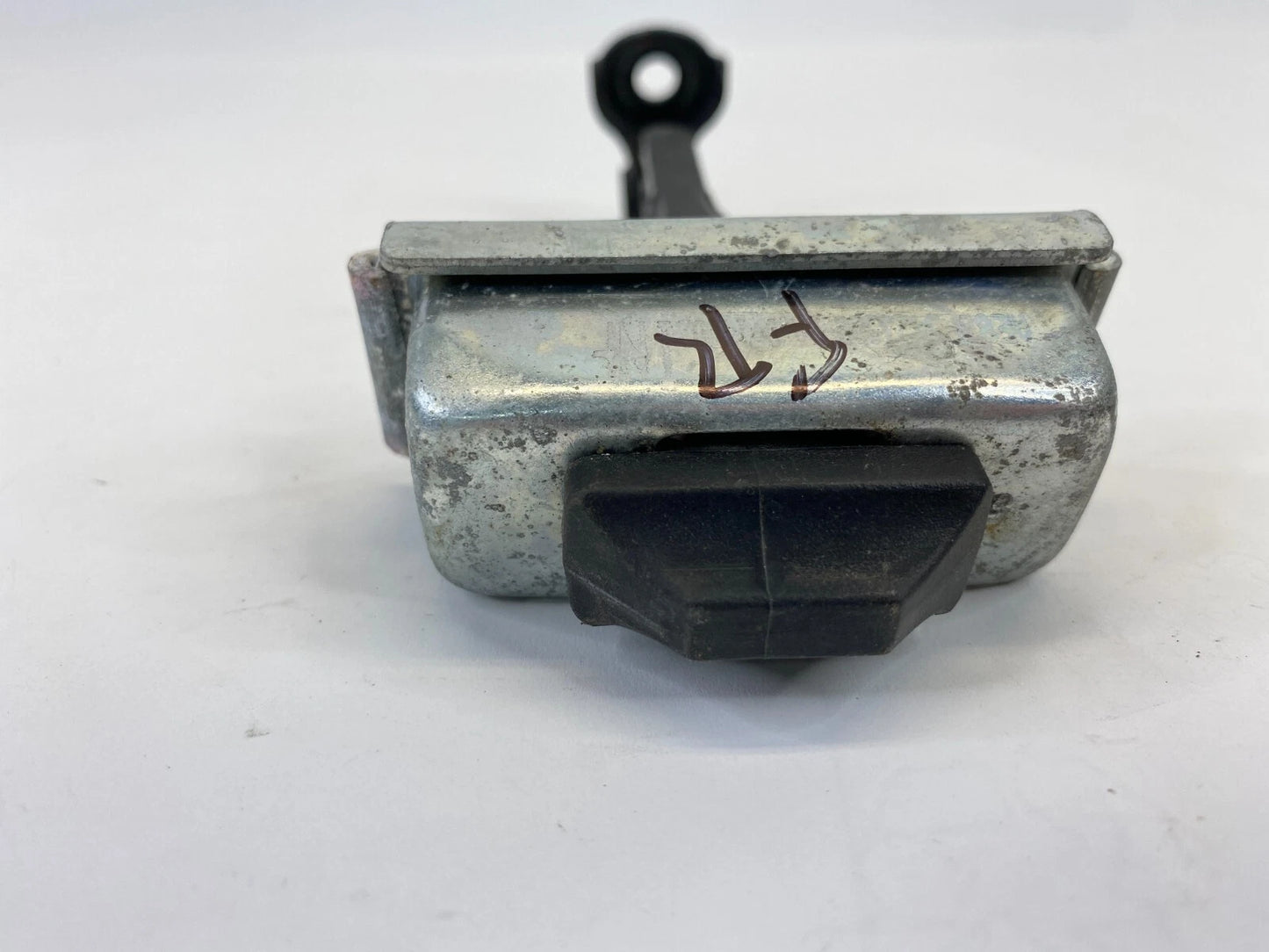 11-19 FORD FIESTA FRONT RIGHT PASSENGER SIDE DOOR CHECK STOP STOPPER DETENT OEM