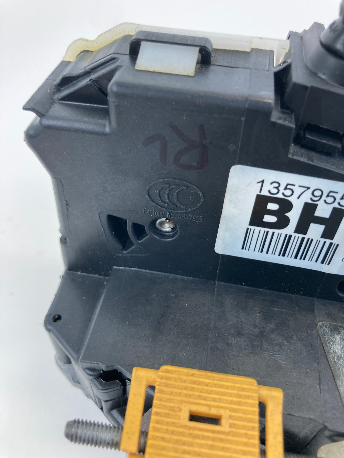 2010-2015 Chevrolet Equinox Rear Left Door Lock Latch Actuator Release 13579551