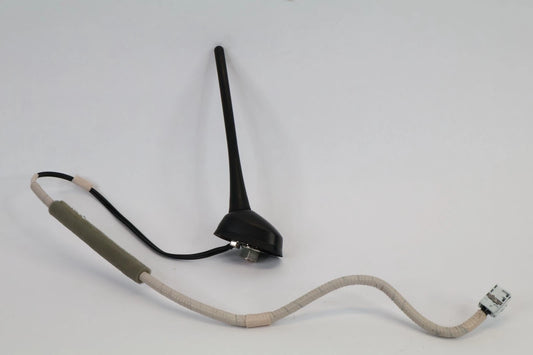 2010-2014 HONDA INSIGHT ROOF RADIO ANTENNA BASE MAST V3-06782C OEM FACTORY