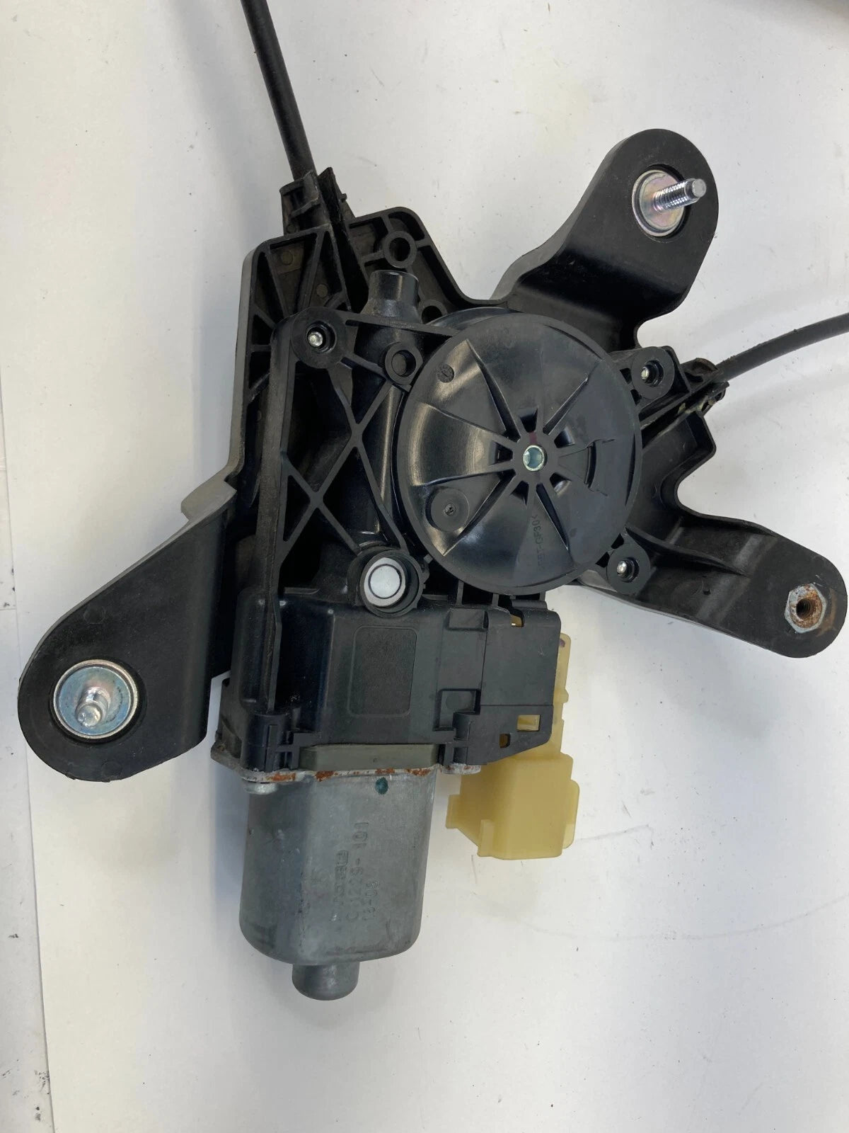 2013-2020 FORD FUSION REAR RIGHT BACK DOOR WINDOW MOTOR W/ REGULATOR C11229-101