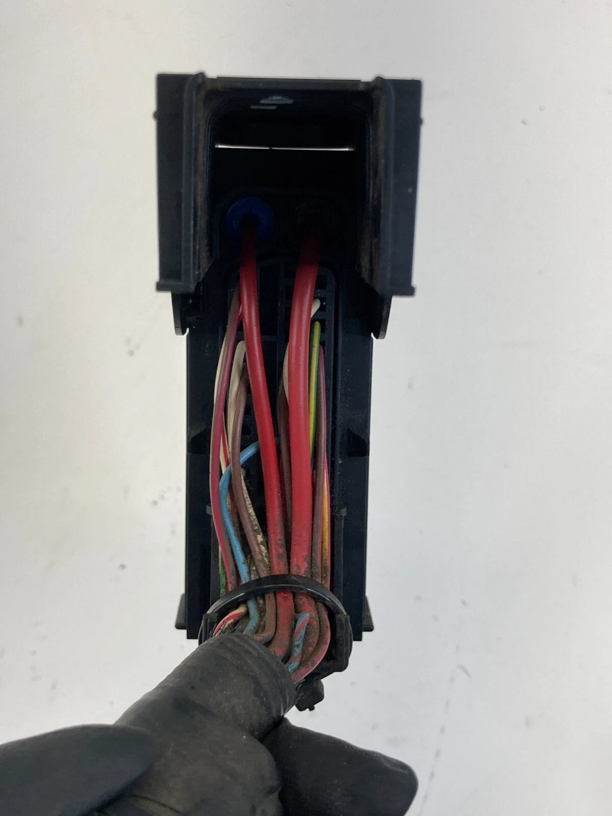 2004-2007 VOLVO S40 FWD 2.4L AT ABS ANTI LOCK BRAKE PUMP PLUG SOCKET CABLE OEM