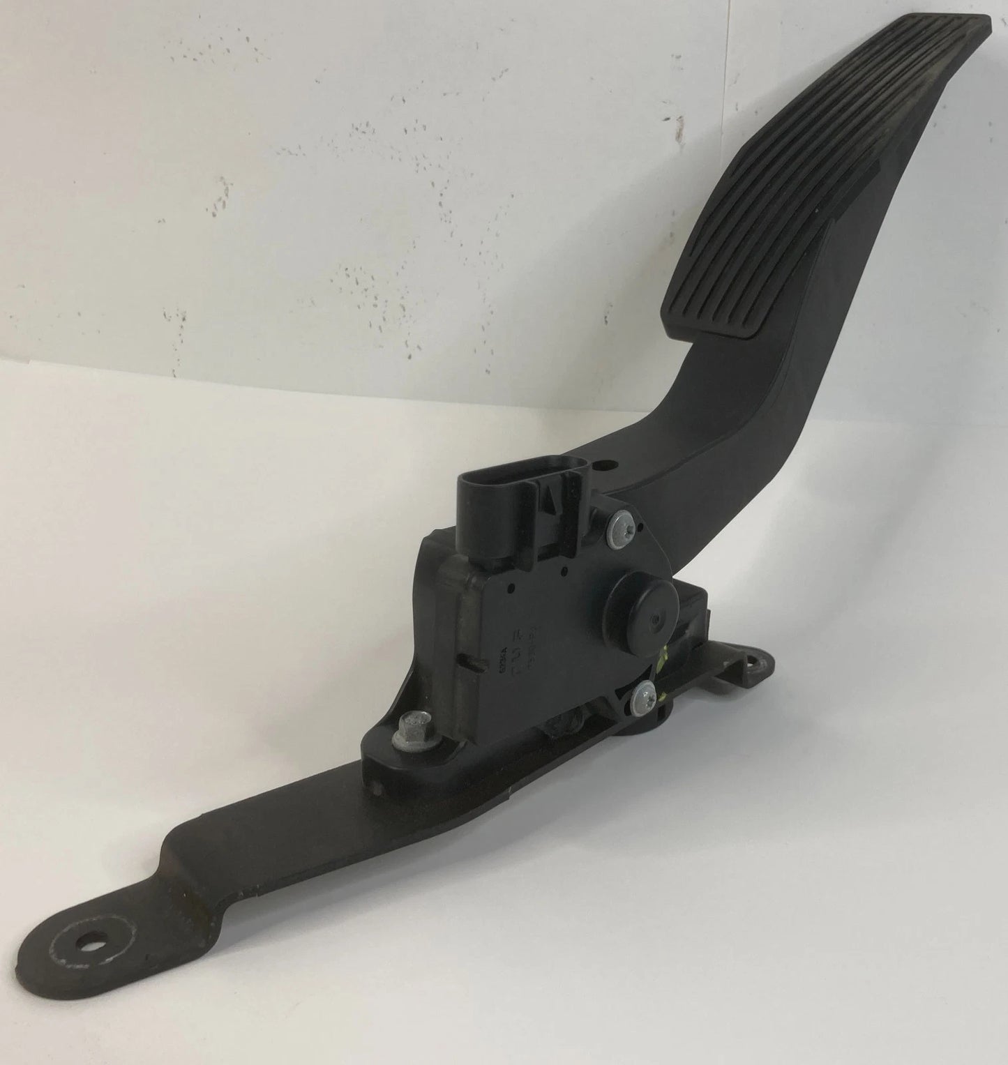 2004-2012 CHEVY MALIBU 05-10 PONTIAC G6 ACCELERATOR GAS PEDAL 275061039 OEM