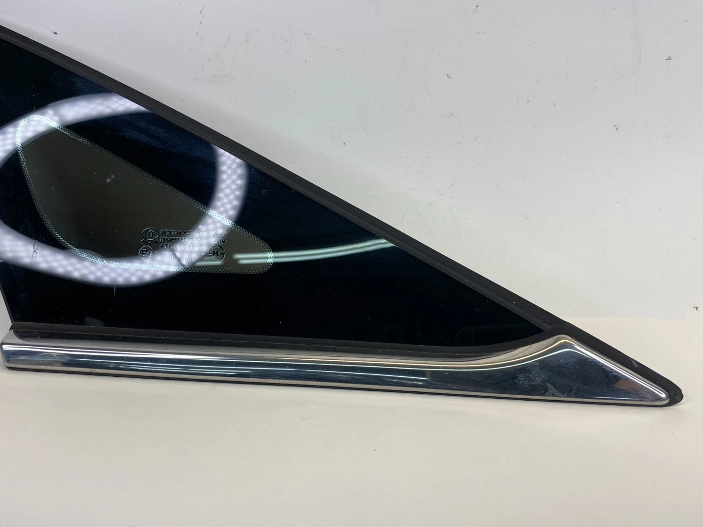 2011-2015 HYUNDAI SONATA REAR LEFT SIDE DOOR WINDOW QUARTER GLASS 87810-3S000