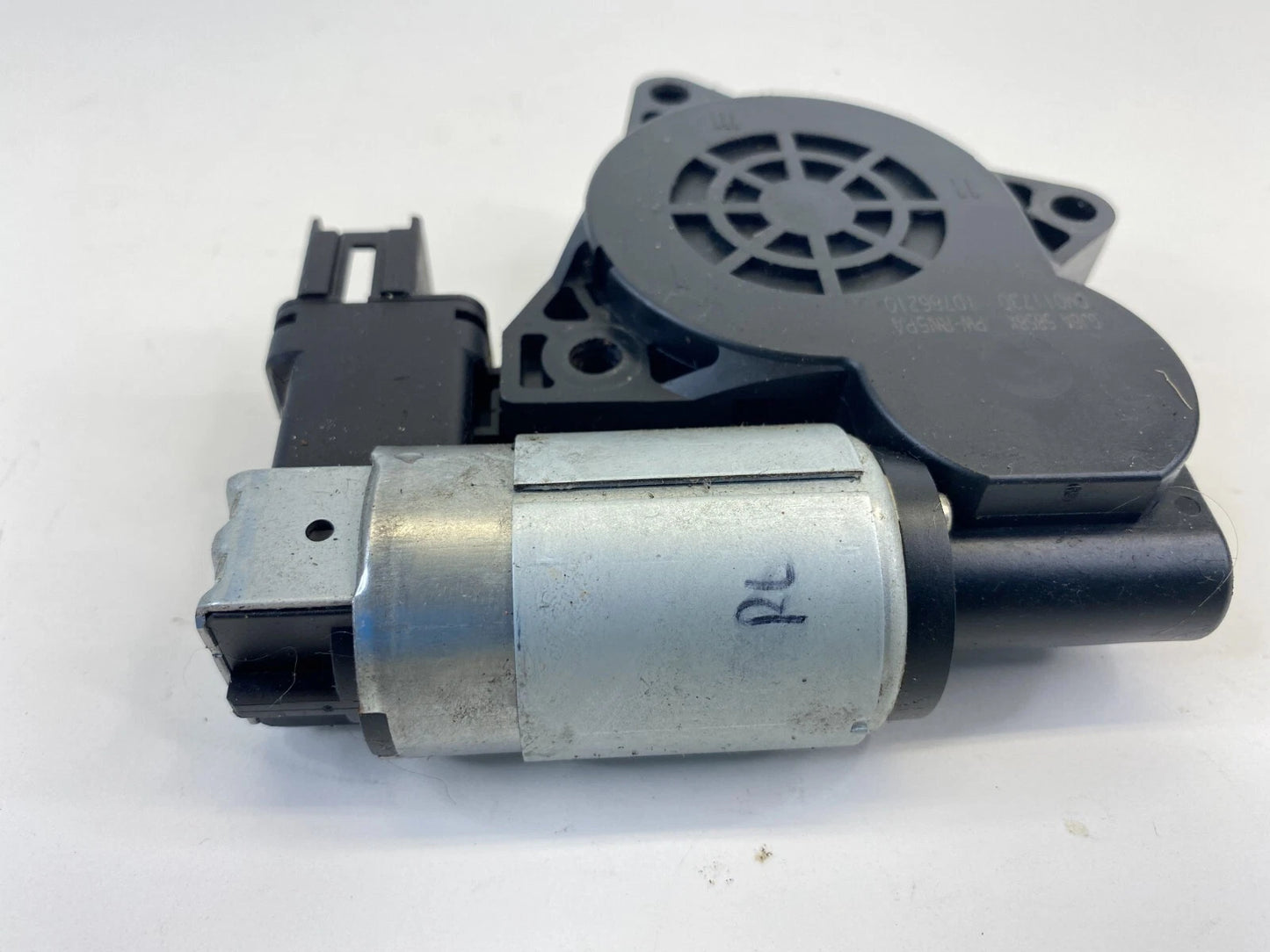 2004-2009 MAZDA 3 REAR LEFT SIDE DOOR POWER WINDOW MOTOR ASSEMBLY GJ6A5858X OEM