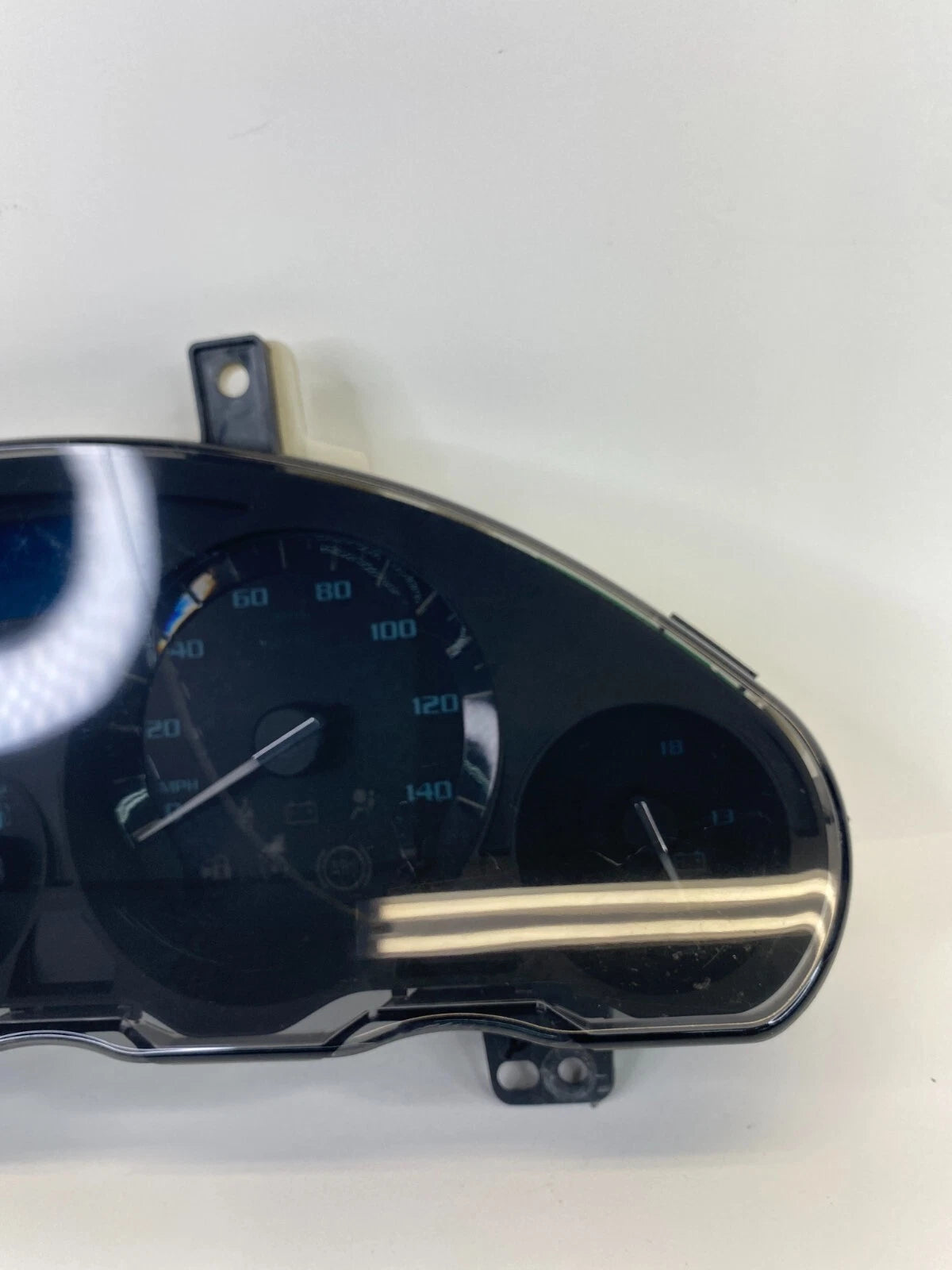 08-12 BUICK ENCLAVE 3.6L AT SPEEDOMETER INSTRUMENT CLUSTER 168K MILES 22763014