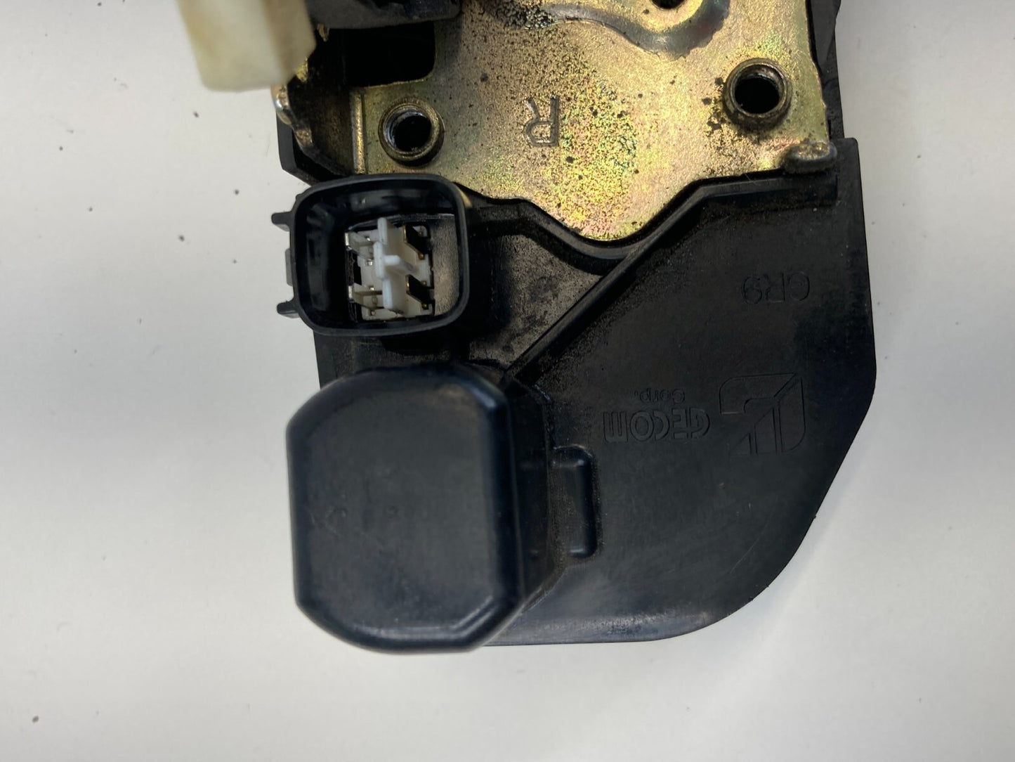 2002-2005 Chrysler PT Cruiser Front Right Side Door Lock Latch Release Actuator