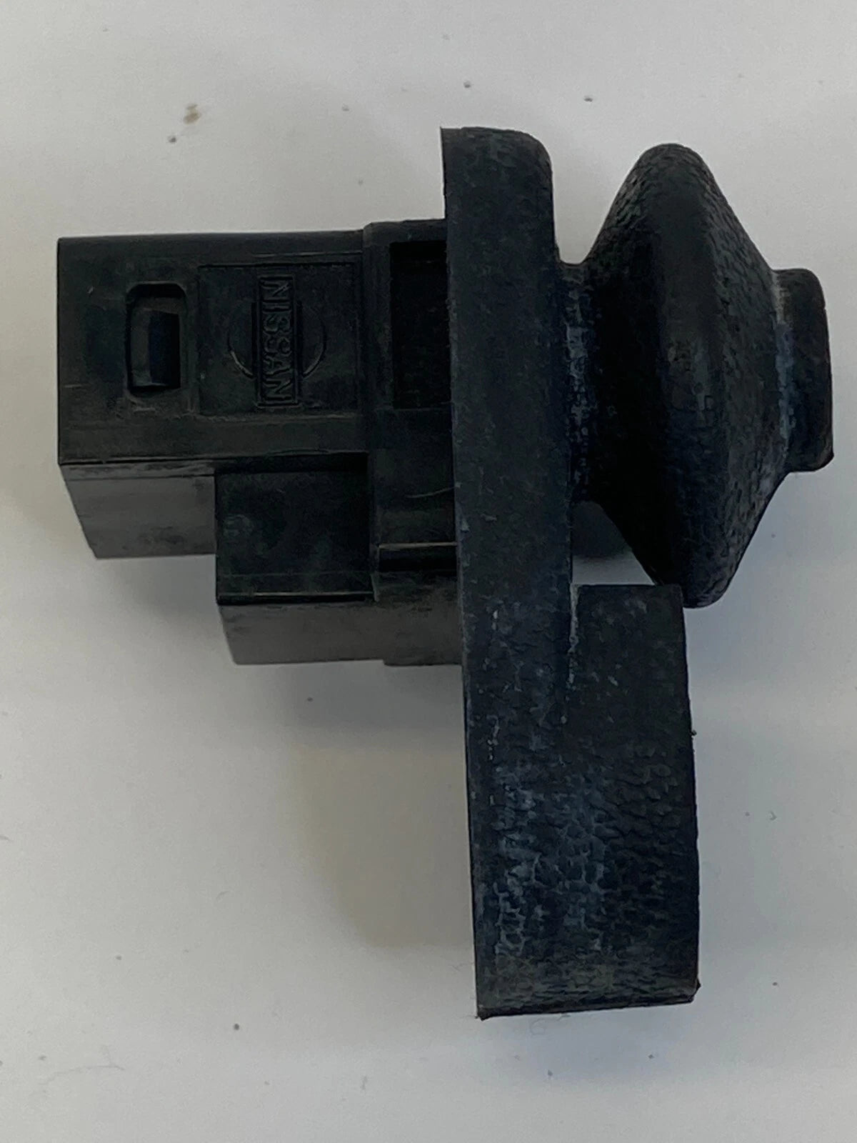 2000-2014 NISSAN MAXIMA FRONT LEFT SIDE DOOR LIGHT AJAR SWITCH JAMB SENSOR OEM