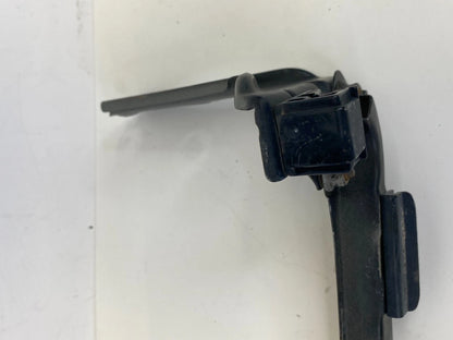 1999-2003 LEXUS RX300 FRONT RIGHT PASSENGER HEADLIGHT MOUNT SUPPORT BRACKET OEM