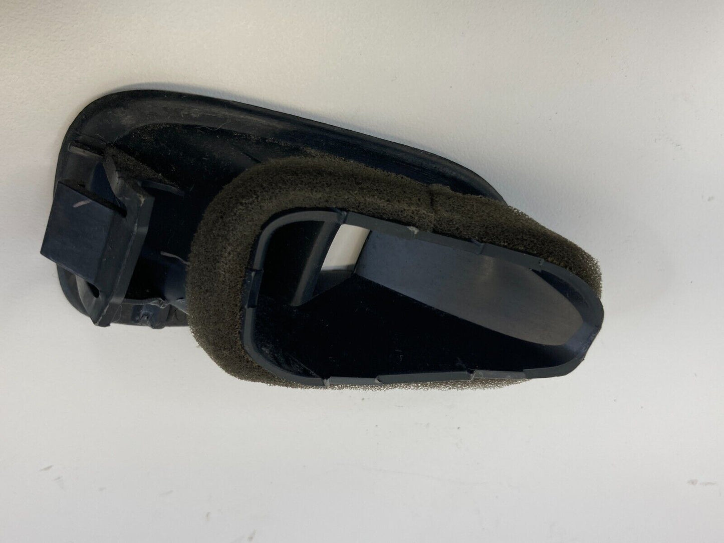 97 98 99 00 01 02 03 Nissan Pathfinder Dash Left A/C Air Vent Defrost Grille