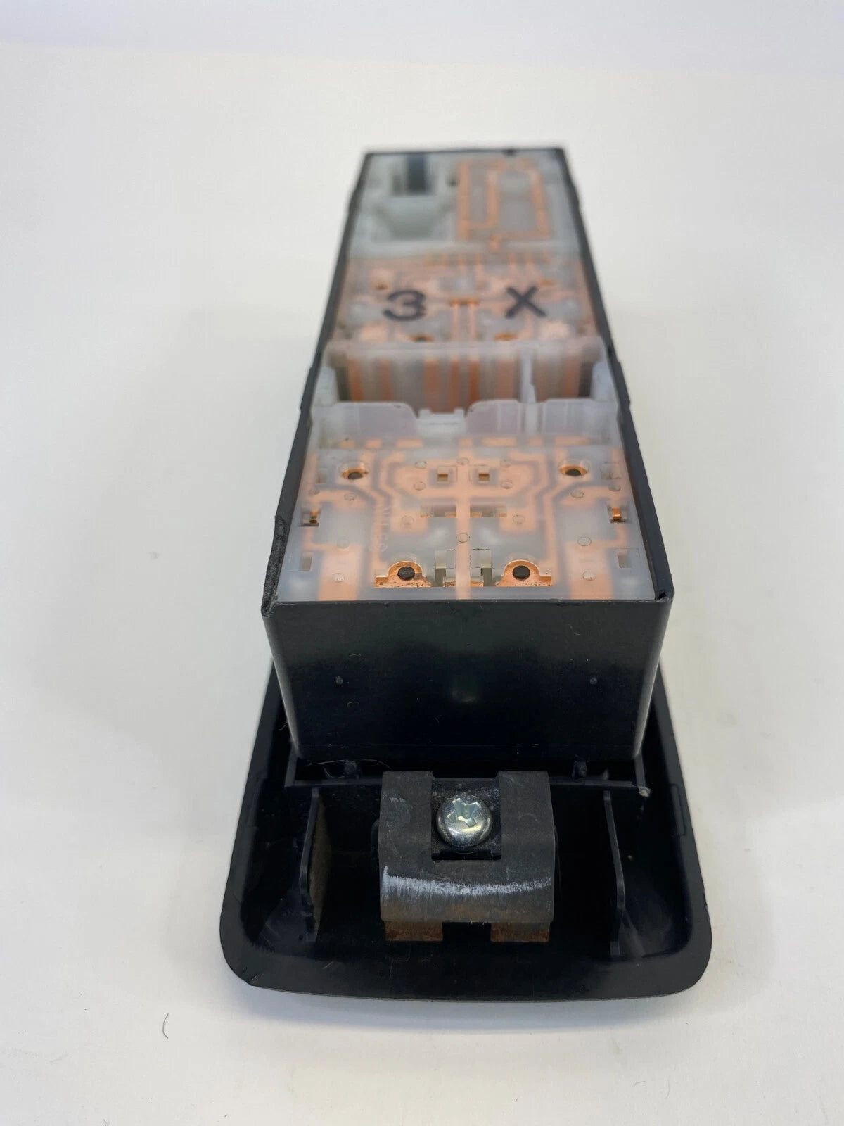 2011-2013 NISSAN ROGUE FRONT LEFT SIDE DOOR POWER MASTER WINDOW SWITCH OEM
